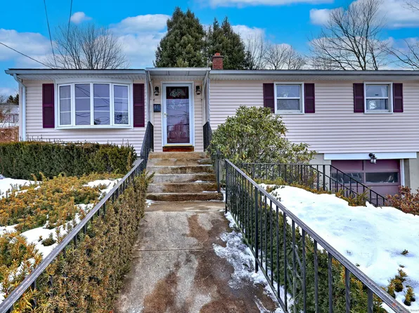 59 Turner Avenue, Watertown, CT 06779