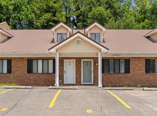 902 Cascade Dr, Dalton, GA 30720