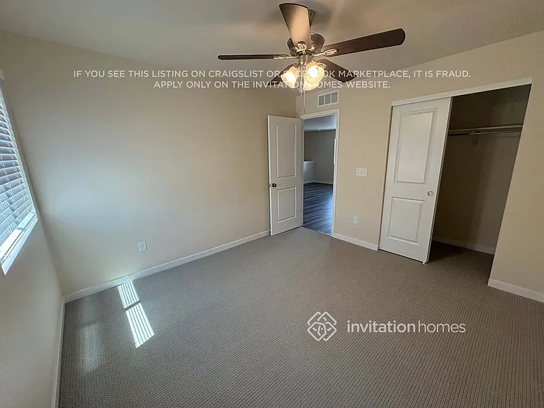 462 Elbert St — Photo 11