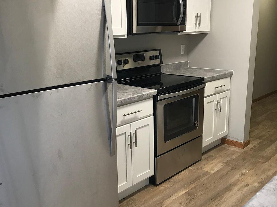 1st image of 2610 11th St S APT 15