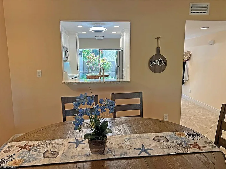 15400 Cedarwood Ln #102 — Photo 7