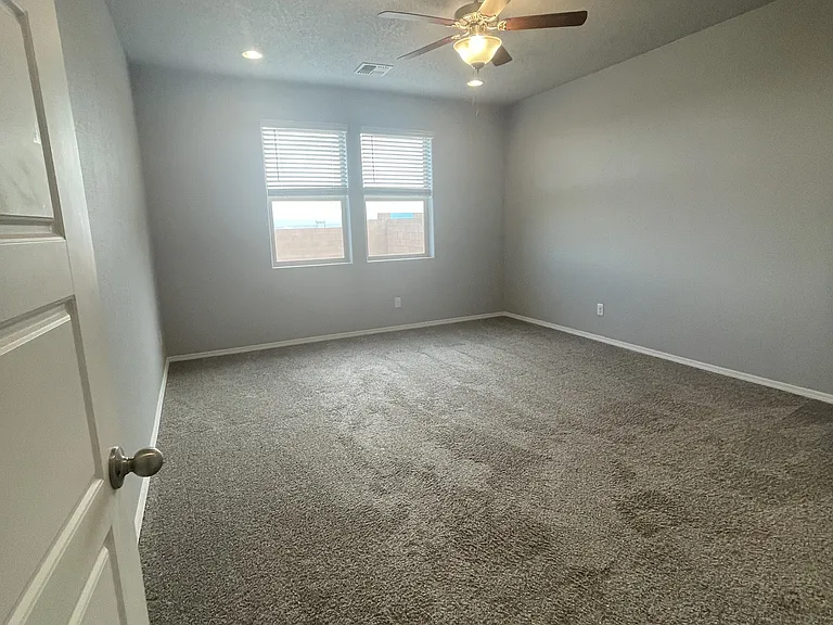 4839 Blackburn Rd NE — Photo 12