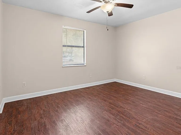 11907 NW 147th Pl — Photo 12