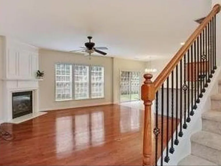 105 Finchley Dr — Photo 12