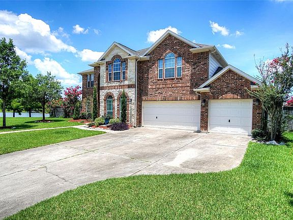 3rd image of 2130 Linden Rock Dr