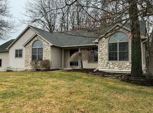 13163 Acacia Dr, Grand Haven, MI 49417