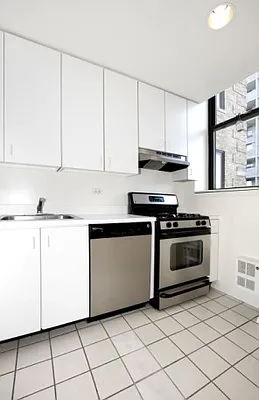 Rented by Oxford Property Group | media 15