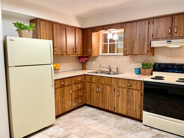 200 Kennedy Dr APT 6