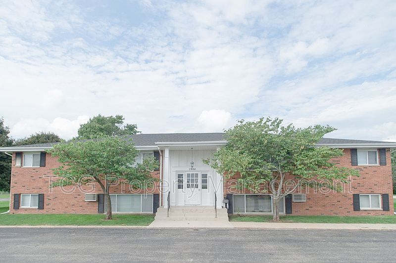 1st image of 1443 Catherine St APT 1