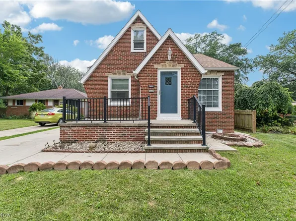 3801 Burger Ave, Cleveland, OH 44109
