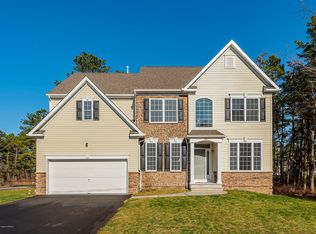 809 Montgomery Ave, Toms River, NJ 08757