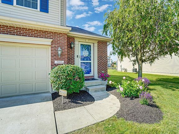 4th image of 2811 Nadir Ct