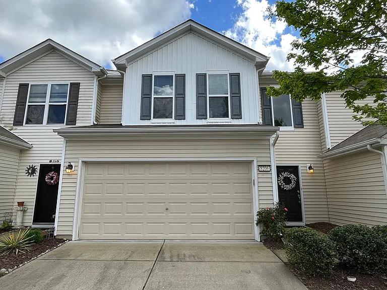 8206 Yaxley Hall Dr — Photo 1