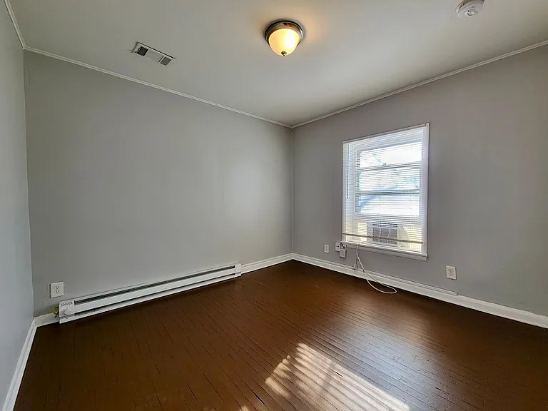 1117 W. 41st Terrace — Photo 11
