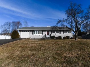 257 Sentinel Hill Rd, Derby, CT 06418