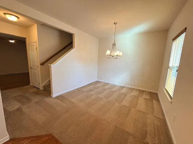 679 Stonebury Cir — Photo 9