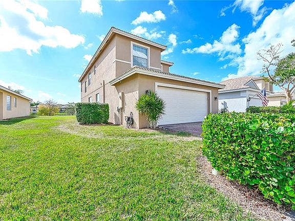 2nd image of 10466 Spruce Pine Ct
