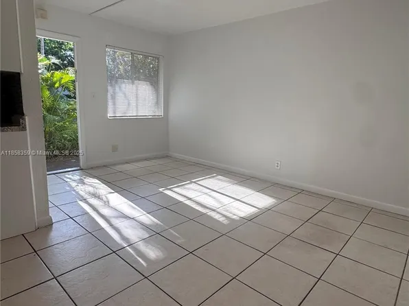 2331 Adams St, Hollywood, FL