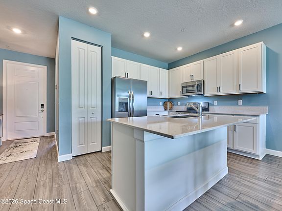 5th image of 1857 Cerulean Dr NW