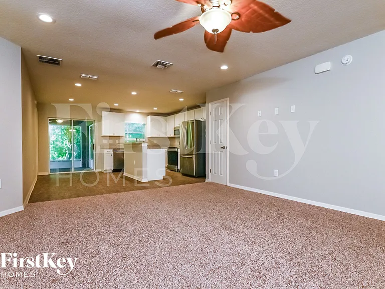 901 Pearly Ridge Ln — Photo 3