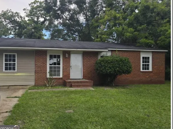 64 Henry St, Camilla, GA 31730