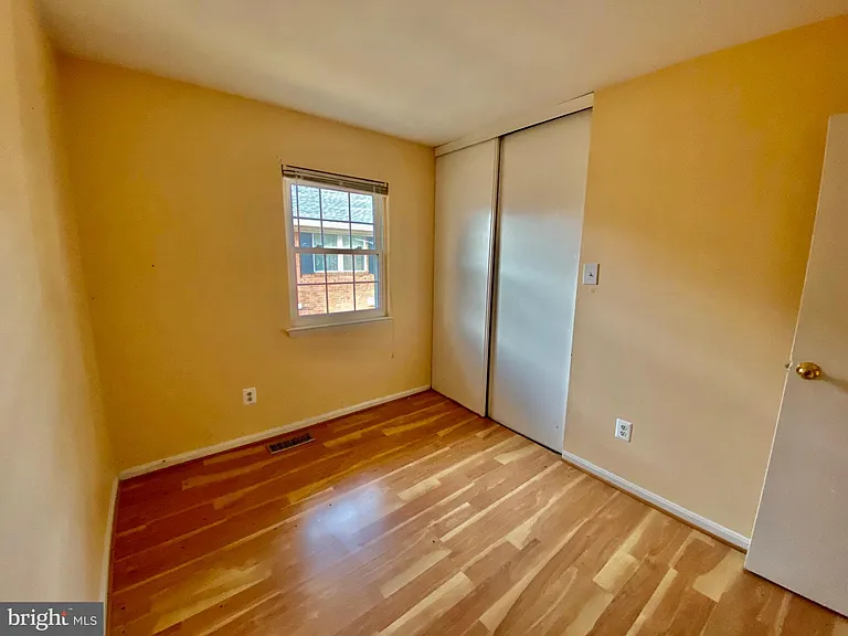 8864 Walutes Cir #C — Photo 15