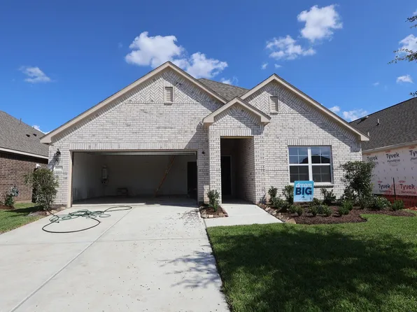 14013 Baikal Manor Dr, Santa Fe, TX 77510