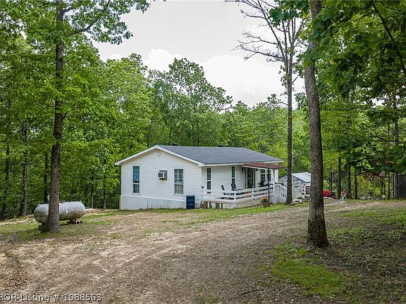 3rd image of 25543 Freedom Rd