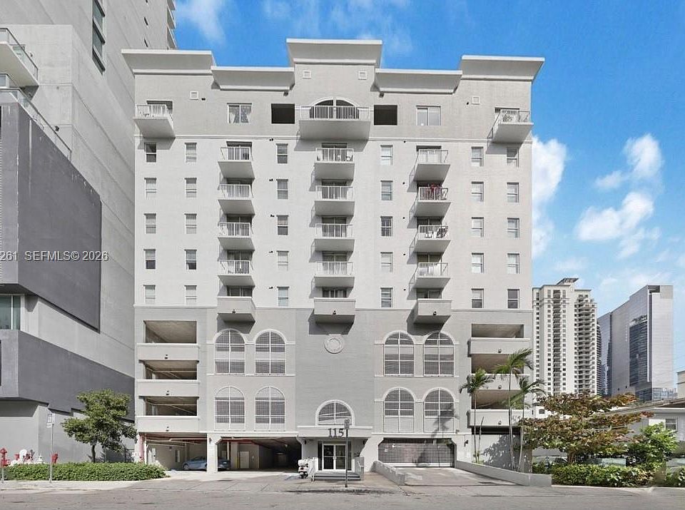 1st image of 115 SW 11th St APT 704
