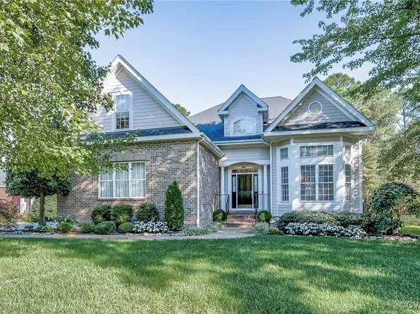 6028 Brentmoor Dr, Glen Allen, VA 23059