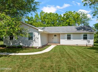 1667 Old Freehold Rd, Toms River, NJ 08755