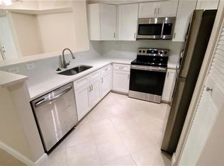 7912 Sonoma Springs Cir APT 105, Lake Worth, FL 33463