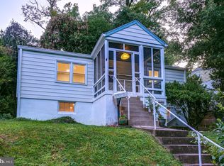 7012 Poplar Ave, Takoma Park, MD 20912