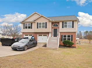 1163 Hardin Bridge Rd, Euharlee, GA 30145