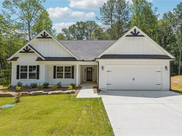 7407 Highway 136, Talking Rock, GA 30175