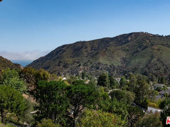 1774 Palisades Dr, Pacific Palisades, CA 90272