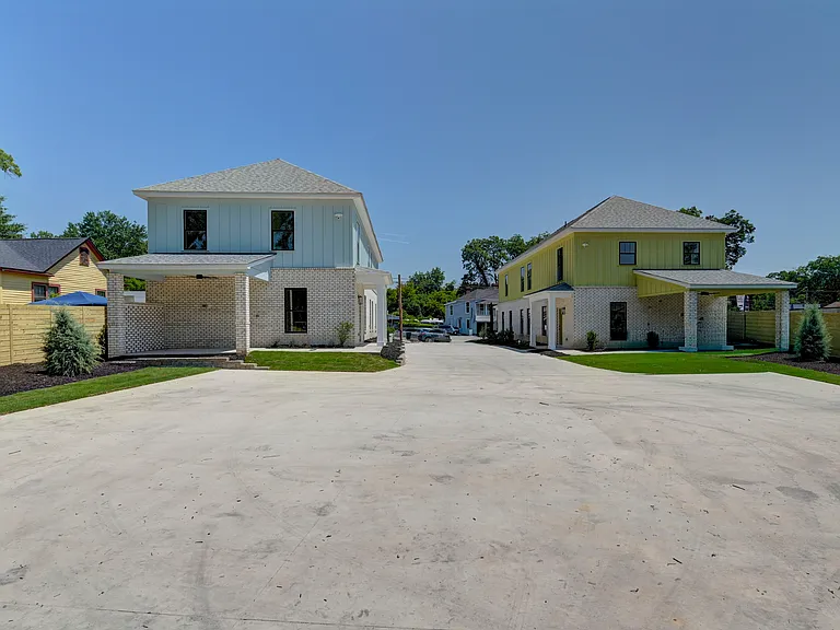 2466 Millwood Ave #A — Photo 10