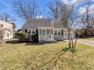 23 N Burbank Dr, Amherst, NY