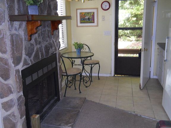 5th image of 82C Creekside Dr