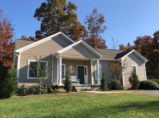 1151 Joffrey Dr, Huddleston, VA