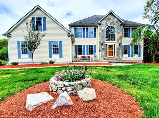 6 Carr Hill Rd, Windham, NH 03087