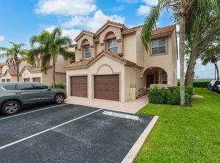 9456 Boca River Cir, Boca Raton, FL 33434
