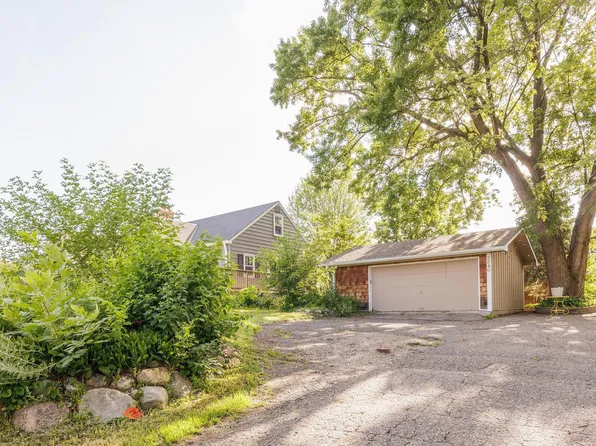 2840 Florida Ave S, Saint Louis Park, MN 55426