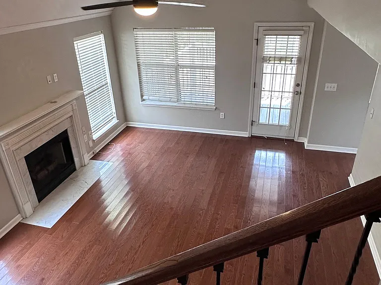 823 Harbor Place Dr — Photo 20