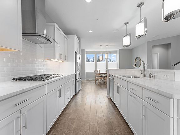 5th image of 623 Satori Way