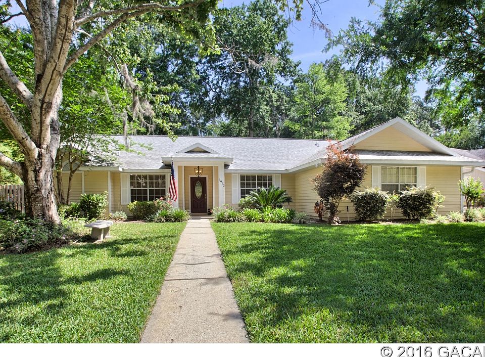 1st image of 3912 NW 65th Ave