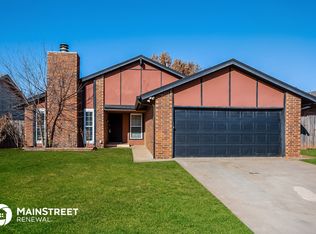 6633 Laurel Rd, Oklahoma City, OK 73162