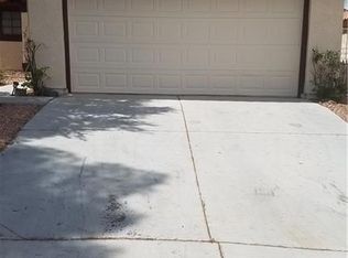 712 Inglenook Dr, Las Vegas, NV 89123