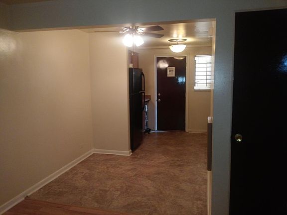4th image of 8109 S King Dr Floor 2