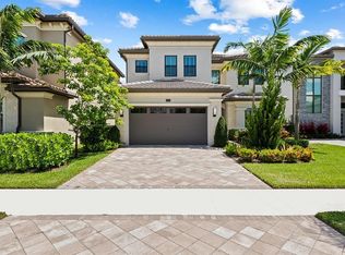 9040 Chauvet Way, Boca Raton, FL 33496